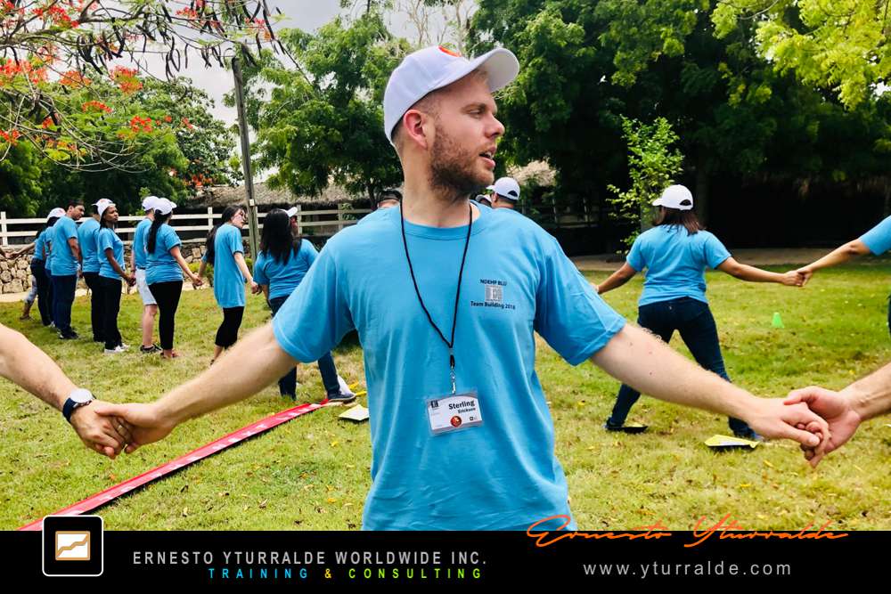 Team Building Honduras | Taller de trabajo en equipo con aprendizaje experiencial